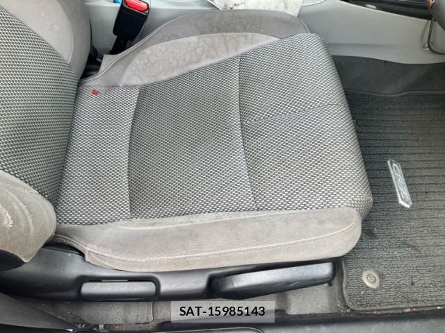 Honda CR-Z 2010-07 8411842-13