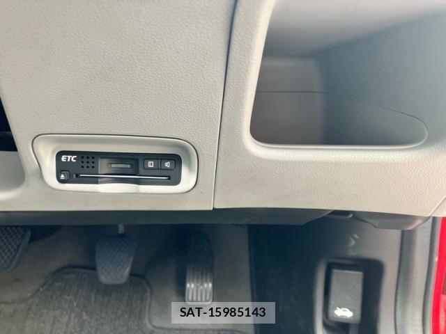 Honda CR-Z 2010-07 8411842-19