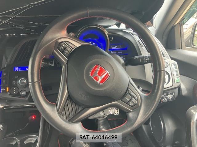 Honda CR-Z 2014-11 8457255-15