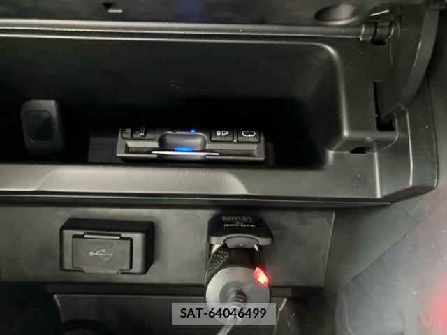 Honda CR-Z 2014-11 8457255-23