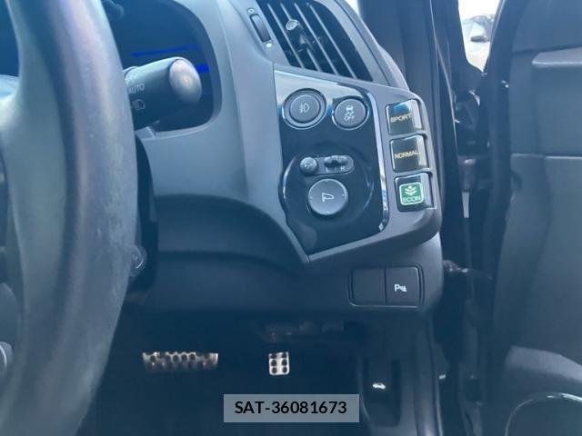 Honda CR-Z 2015-06 8561587-10