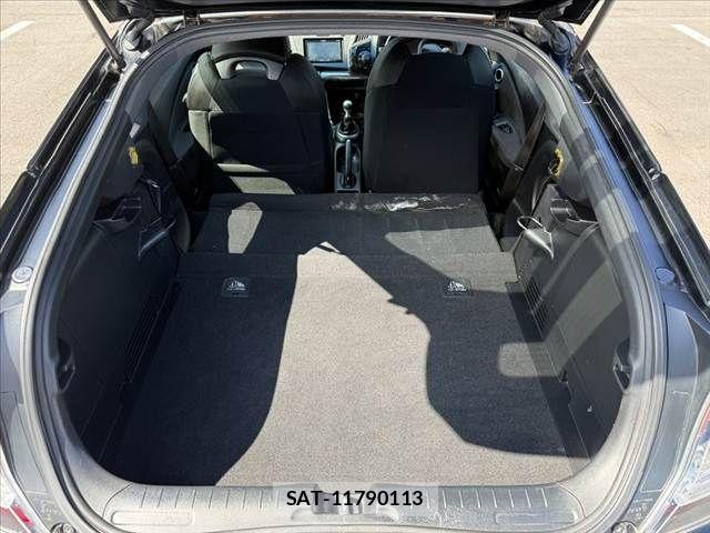 Honda CR-Z 2012-05 8626322-20