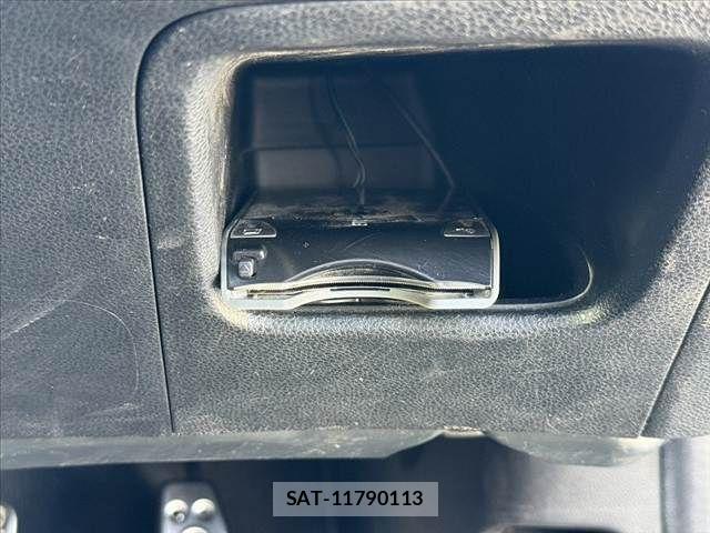 Honda CR-Z 2012-05 8626322-26