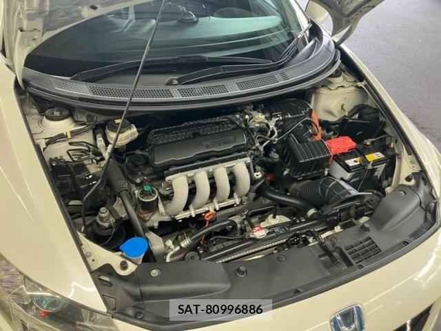 Honda CR-Z 2010-08 8658596-18