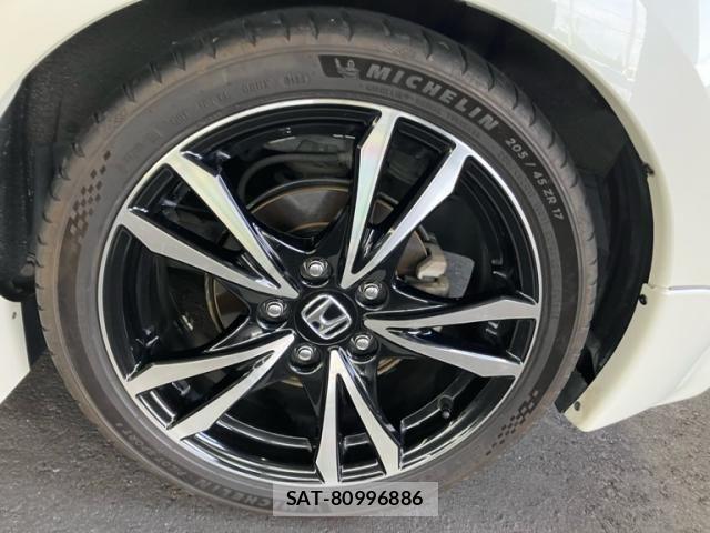 Honda CR-Z 2010-08 8658596-5