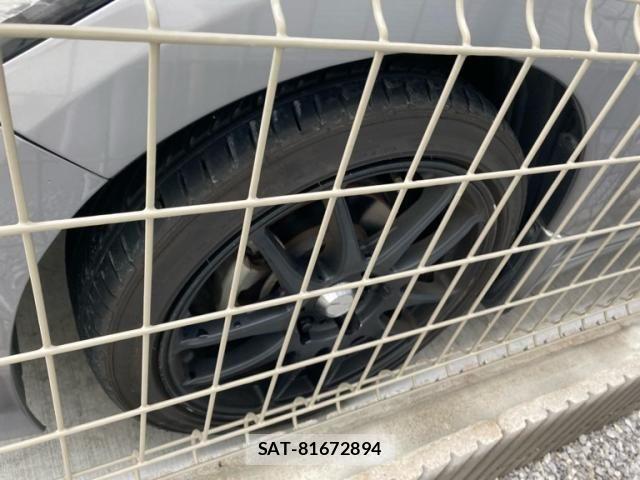 Honda CR-Z 2011-03 8741468-8