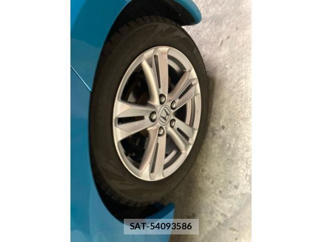 Honda CR-Z 2012-07 8795652-4