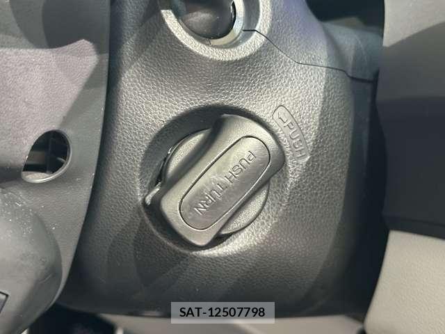 Honda CR-Z 2010-06 8795653-13