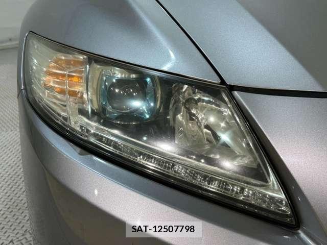 Honda CR-Z 2010-06 8795653-28
