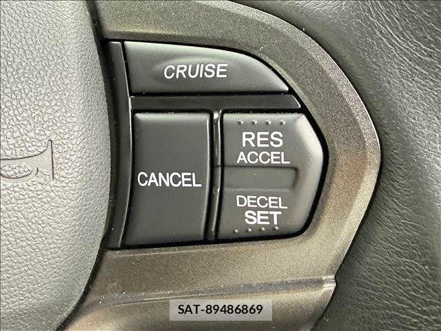 Honda CR-Z 2013-10 8828464-14