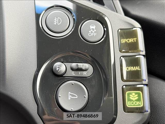 Honda CR-Z 2013-10 8828464-15