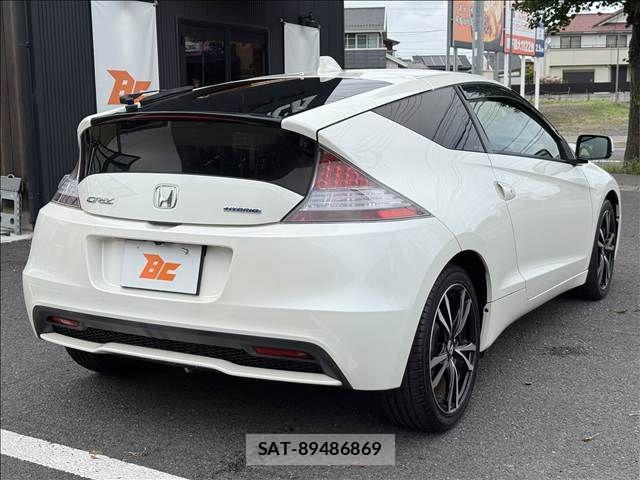 Honda CR-Z 2013-10 8828464-23
