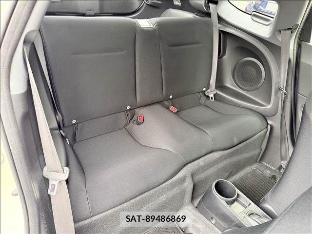 Honda CR-Z 2013-10 8828464-25