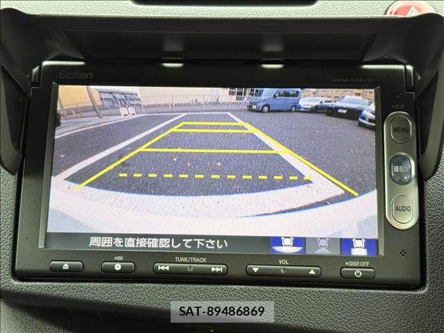 Honda CR-Z 2013-10 8828464-3