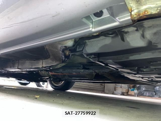 Honda CR-Z 2010-02 8870747-26
