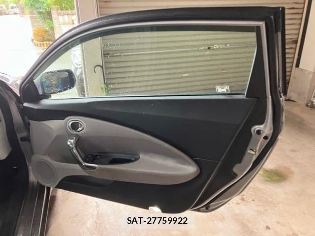 Honda CR-Z 2010-02 8870747-6
