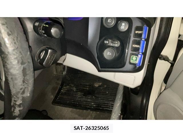 Honda CR-Z 2010-07 8870745-10
