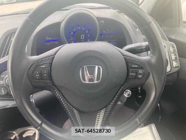 Honda CR-Z 2013-03 8870742-11