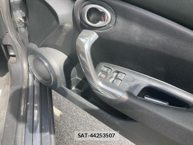 Honda CR-Z 2014-01 8870744-10