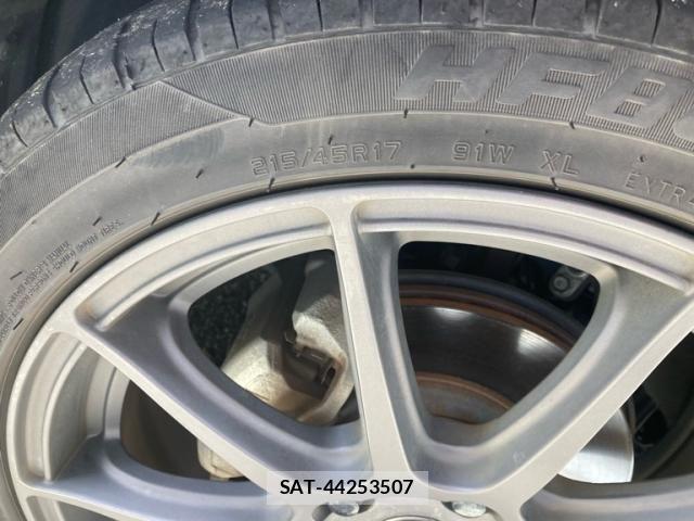 Honda CR-Z 2014-01 8870744-4