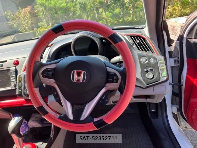 Honda CR-Z 2010-04 8870746-22