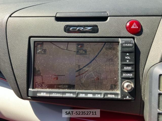 Honda CR-Z 2010-04 8870746-24