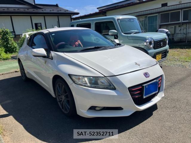 Honda CR-Z 2010-04 8870746-4
