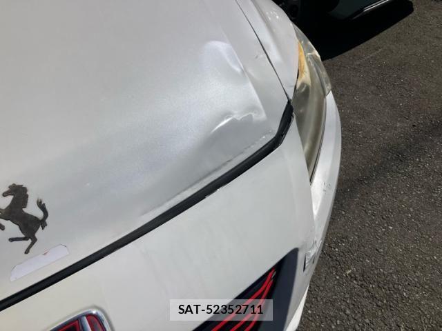 Honda CR-Z 2010-04 8870746-5