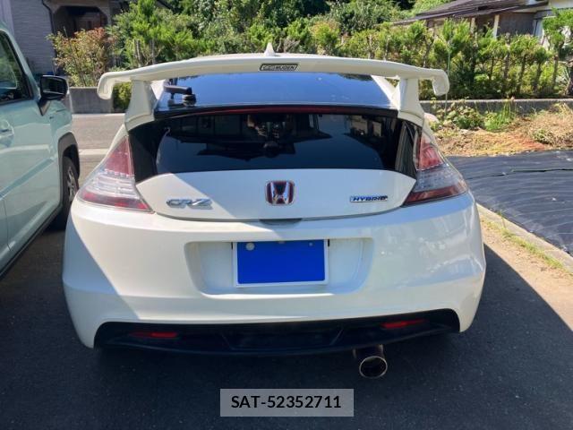 Honda CR-Z 2010-04 8870746-7