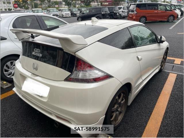 Honda CR-Z 2010-02 8879301-2