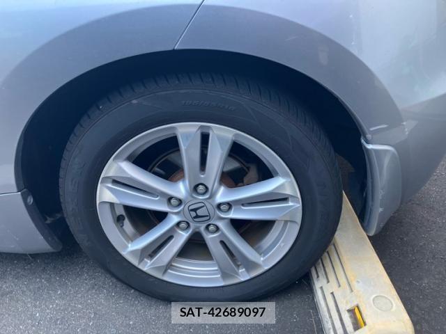Honda CR-Z 2010-08 8879304-9