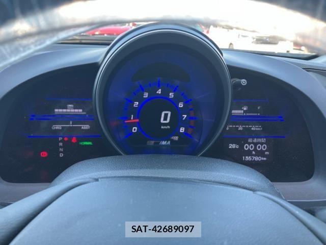 Honda CR-Z 2010-08 8879304-17