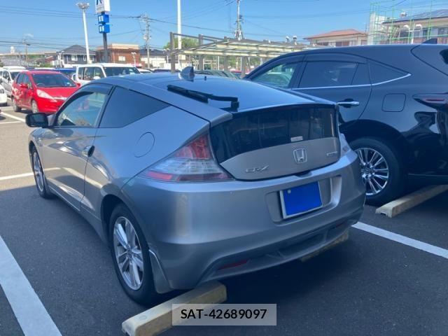 Honda CR-Z 2010-08 8879304-3