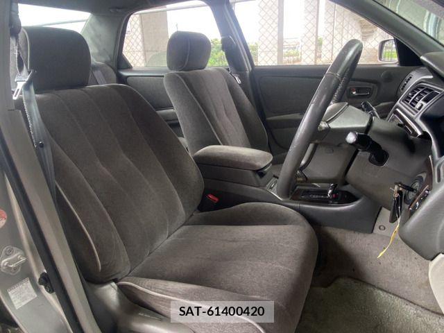 Toyota CRESTA 1997-09 8129475-3
