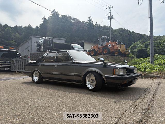 Toyota CRESTA 1984-03 8313831-5