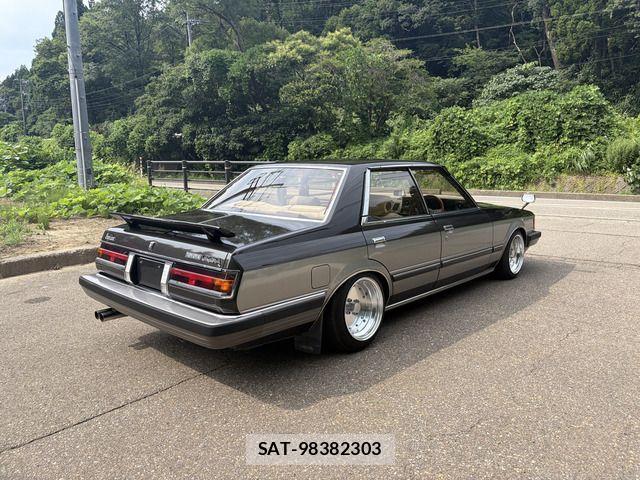 Toyota CRESTA 1984-03 8313831-7
