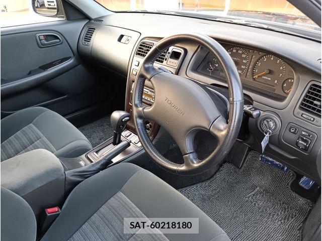 Toyota CRESTA 1993-02 8335305-3