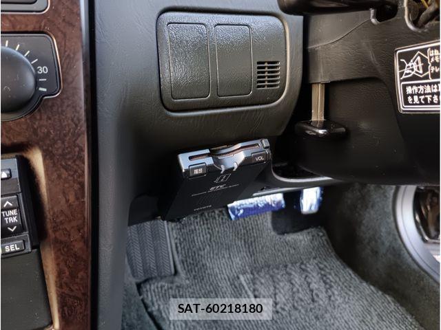 Toyota CRESTA 1993-02 8335305-5