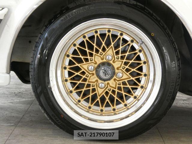 Toyota CRESTA 1988-03 8665981-9