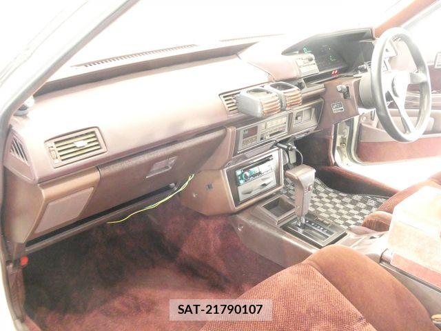 Toyota CRESTA 1988-03 8665981-23
