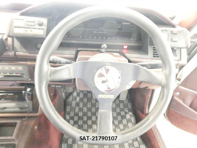 Toyota CRESTA 1988-03 8665981-24