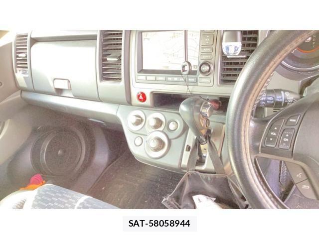 Honda CROSSROAD 2009-07 8411758-11