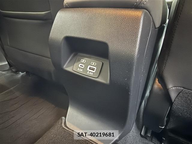 Subaru Crosstrek 2023-04 2346660-11