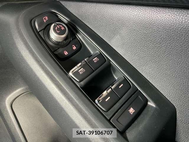 Subaru Crosstrek 2023-03 6992719-14