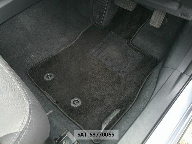 Subaru Crosstrek 2023-10 7058019-25