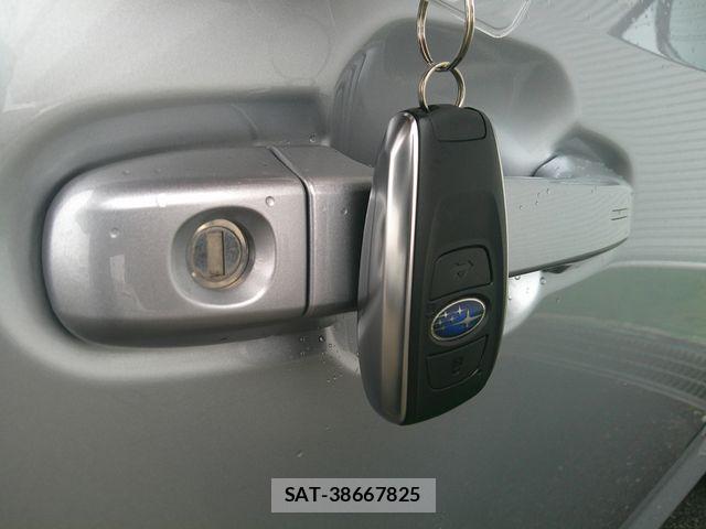 Subaru Crosstrek 2023-10 7216479-18