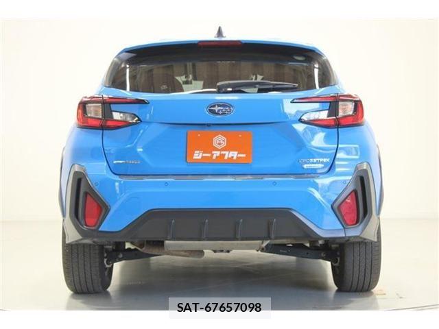 Subaru Crosstrek 2023-11 7216489-10