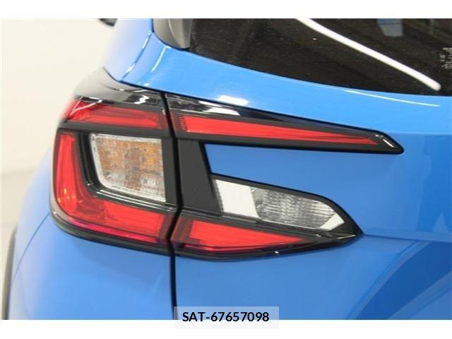 Subaru Crosstrek 2023-11 7216489-18