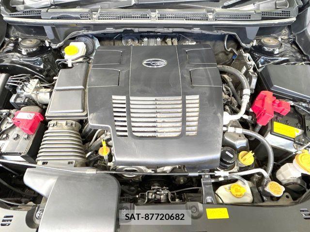 Subaru Crosstrek 2023-10 7391681-17