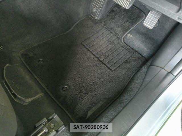 Subaru Crosstrek 2023-05 7453624-25
